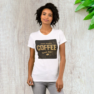 フレッシュなコーヒーの女性Tシャツ Tシャツ