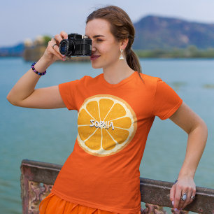 フレッシュオレンジフルーツジューシーなレモンジュースイラストレーション Tシャツ