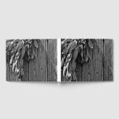 フレッシュカットのセージ バーンワッド グレイスケール ゲストブック (全面)