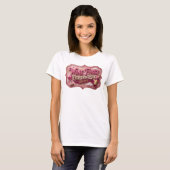 フレッシュピンクのWINE FIRST EVERYTHING ELSE SECOND Tシャツ (正面フル)