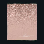 フレッシュピンク ローズゴールド グリッター モノグラム ネーム フリースブランケット<br><div class="desc">ローズゴールド - フレッシュピンク 偽の輝き グリッター モノグラム ネームとイニシャル フリース ブランケット。 これは、16歳の誕生日、結婚式、結婚前のお祝い、結婚記念日、ベビーシャワー、独身パーティーなど、豪華でおしゃれなスタイルが好きな人へのプレゼントに最適です。</div>