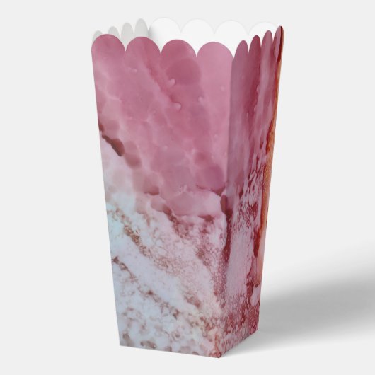 フレッシュフラワーが並ぶフェイバーボックス フェイバーボックス (裏面)