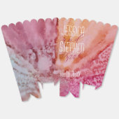 フレッシュフラワーが並ぶフェイバーボックス フェイバーボックス (見開き)