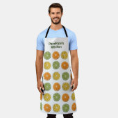 フレッシュモダンミニマルクロシェ柑橘系スライス名 エプロン (着用した状態)