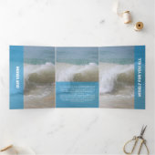 フレッシュライトブルーの透モダン過性 三つ折りカード (内部)