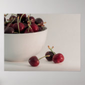 フレッシュ赤さくらんぼボウルミュートトーンのフルーツ写真 ポスター (正面)