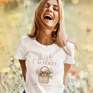 フレッシュ・オフ・ザ・マーケット・ネーム・ブライダルシャワー Tシャツ