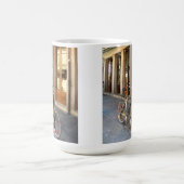 フレンチクォーターのニュー・オーリンズのマグ コーヒーマグカップ (中央)