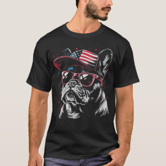 フレンチブルドッグ好きのためのユーモラスな7月4日デザイン Tシャツ
