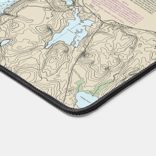 フレンチマンベイと山砂漠の島のチャート デスクマット (コーナー)