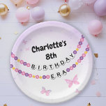 フレンドシップブレスレットガールズ誕生日エラパーティー ペーパープレート<br><div class="desc">かわいい女の子の誕生日パーティープレートは、誕生日の時代を綴る友情のブレスレットを備えている。誕生日パーソナライズされたの女の子の名前で。</div>