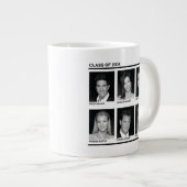 フレンド™ | 2004年クラス ジャンボコーヒーマグカップ (正面右)