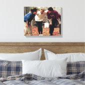 フレンド™ | Geller Bowlチームモニカ キャンバスプリント (インサイチュ (寝室))