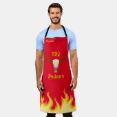 フレーミングカウースカルBBQバダス エプロン (着用した状態)