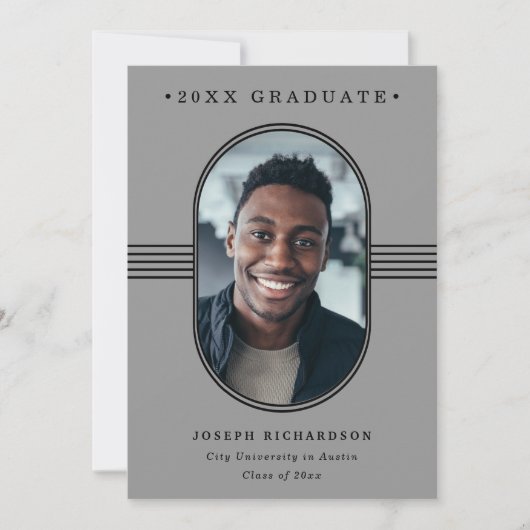 フレームエレガント |グレーと黒の写真の卒業 案内状 (正面)