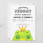 フロギーの誕生日の男の子の王子最初のパーティーかわいい緑 招待状 (正面)