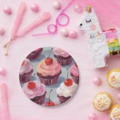 フロスト チェリー カップケーキ | 誕生日パーティー ペーパープレート (パーティー)