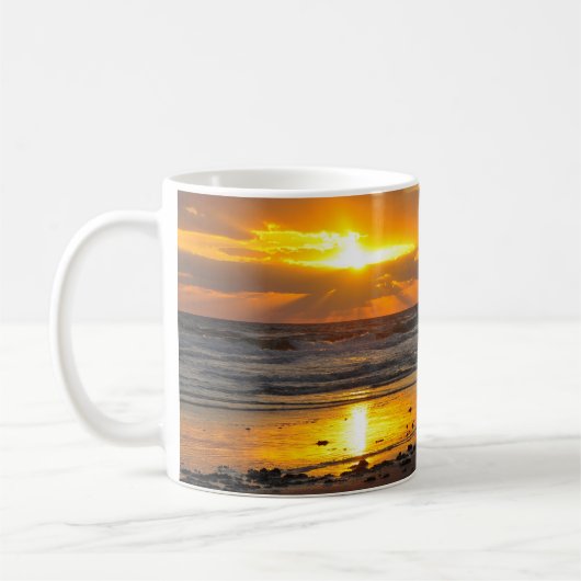 フロリダのビーチの景色の日の出のマグ コーヒーマグカップ (左)