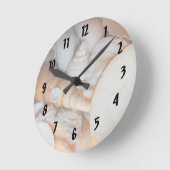 フロリダの多くの貝殻の画像 ラウンド壁時計 (傾斜)