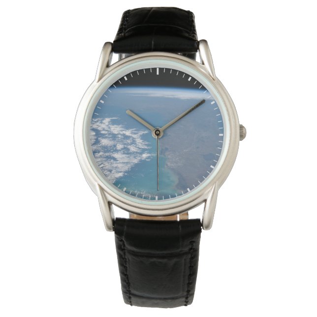 フロリダ半島の北。 腕時計 (正面)