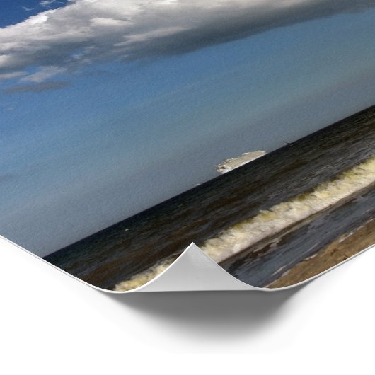 フロリダ州の巨大な雲の下で2隻のクルーズ船 ポスター (角)