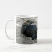 フロリダ州フォートローダーデール，アリゲーター コーヒーマグカップ (左)