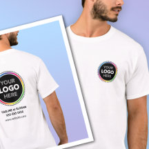 フロントとバックにロゴが入ったプロモーションTシャツ
