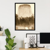 フロントにテント付き悪魔の塔1887 ポスター (ホームオフィス)