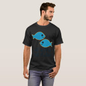 フローに身を任せて – かわいい笑顔の魚デザイン Tシャツ (正面フル)