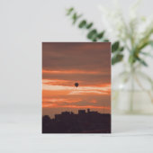 フローティング・オーバー・ポートランドME ポストカード (スタンド正面)