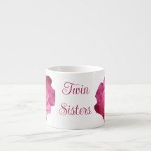 フローラかわいらしピンクのバラの双子の姉妹の同一