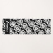 フローラかわいらしマンダラパターンブラック名前をカスタムする ヨガマット (正面(横))