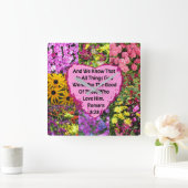 フローラかわいらしローマ8:28聖なる書物、 経典聖句 スクエア壁時計 (ホーム)