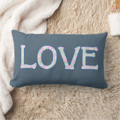 フローラかわいらし文字ラブオンデニムブルー ランバークッション (ブランケット)