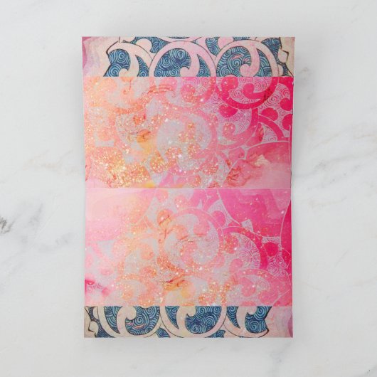 フローラと幾何学的な渦巻きを有するピンクブルーピーコック シーズンカード (内部)