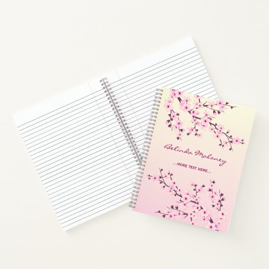 フローラのさくらんぼの花が名前と年を付け加える ノートブック (内部)