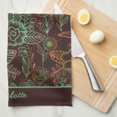 フローラのシームレスなパターンのパーソナライズされた緑の名前 キッチンタオル (四つ折り)