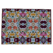 フローラの刺繍模様（美しい花） ラージペーパーバッグ (裏面)