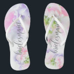 フローラの結婚甘いエンドウ豆の花嫁 ビーチサンダル<br><div class="desc">コレクションにマッチするブライドメイドサンダル – フローラシック結婚の甘いエンドウのピンクとラベンダーと書かわいらし道とフォントとの甘いモダンエンドウ</div>