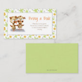 フローラふくろうの双子ベイビーシャワーが本を持ってくる エンクロージャーカード (正面/裏面)