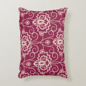 フローラエレガンス:レッドレースパターン アクセントクッション (正面(垂直))