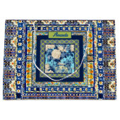 フローラエレガントブルーのタイルchinoiserieモノグラムノート ラージペーパーバッグ (正面)