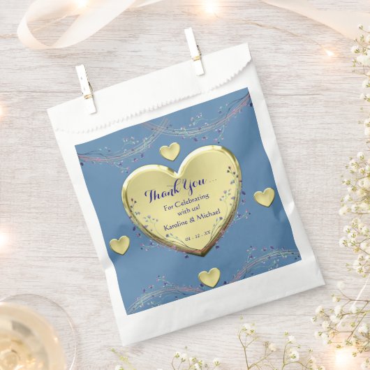 フローラエレガントブルーウェディングパーティー フェイバーバッグ (クリップ留めされた状態)