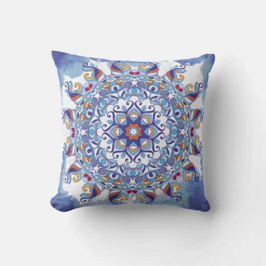 フローラオーナメント、芸術的デザイン。 クッション (正面)