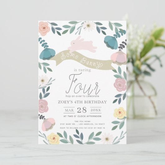 フローラガーデンピンクバニーガール誕生日 招待状 (スタンド正面)