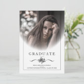 フローラクラシックシックタイポグラフィ写真卒業 招待状 (スタンド正面)