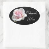 フローラサンキューピンクローズフラワーブラックズ結婚 楕円形シール (バッグ)