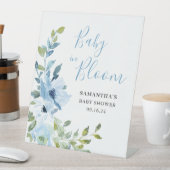 フローラシャワーにおける青色開花ベビー 台座サイン (インサイチュ)