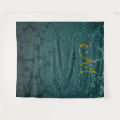 フローラダークティール（緑がかった色）金ゴールドブラックモノグラムフォトブース タペストリー (正面(横))