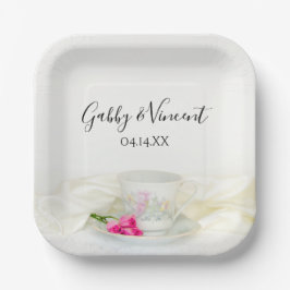 フローラティーカップとピンクのバラ結婚ズ ペーパープレート